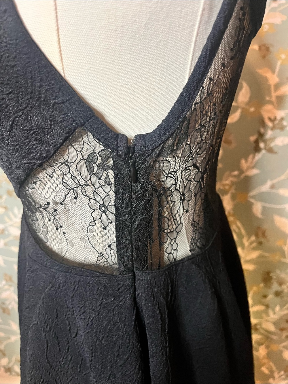 Free People Black Lace Insert Dress Size Medium - Picture 11 of 11